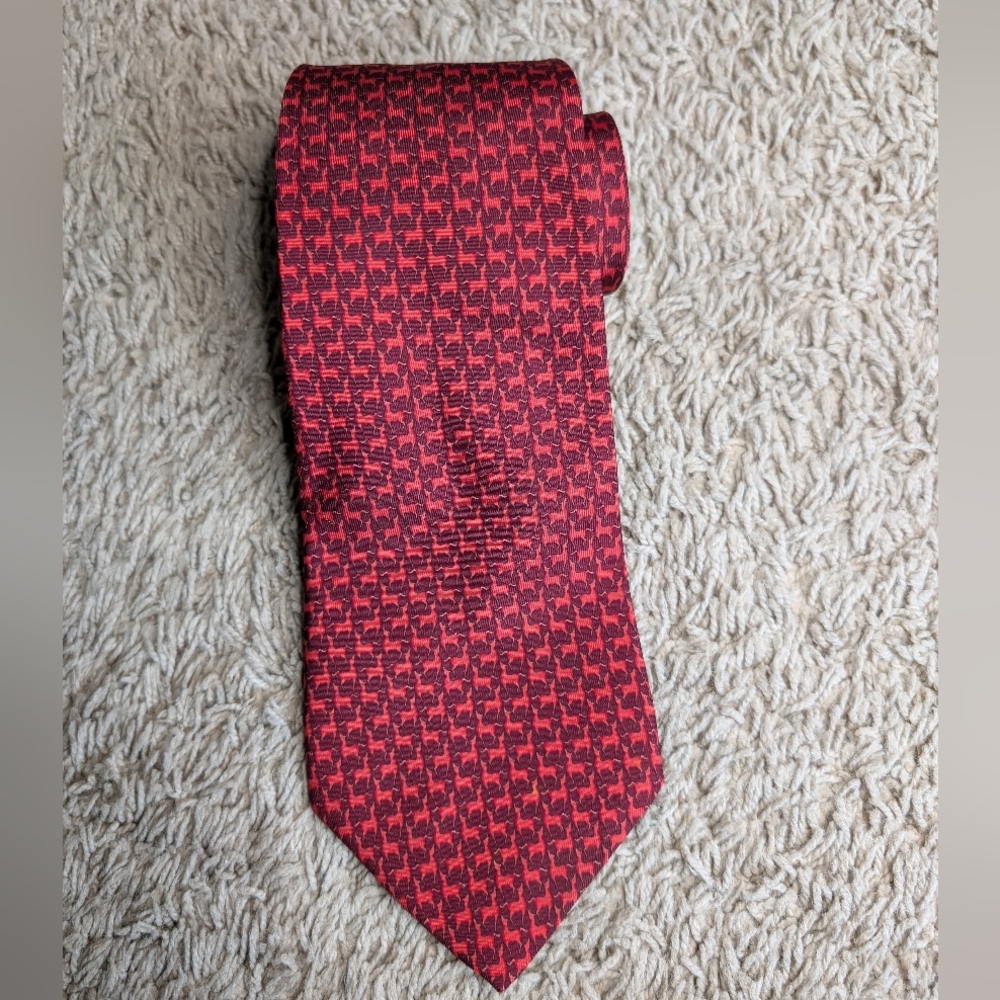 Salvatore Ferragamo Red Patterned Silk Men's Tie